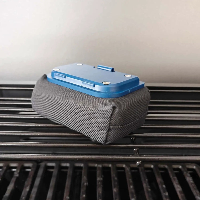 Blue Grill Brush Bristle Free, Replaceable BBQ Cleaning Head Accessories Cleaner, Black Wavy Pad Perfect for Stainless Steel, Porcelain, Cast Iron Grates Round Rectangle Grates by GreenHaven Gardens