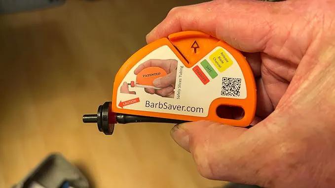 BarbSaver Drip Irrigation Cutter Tool – Reuse Barbed Parts, Fittings, In-Line Emitters, Drippers, Bubblers and Micro-sprayers, by Easily Cutting Away 1/4" Micro-drip Tubing. by GreenHaven Gardens