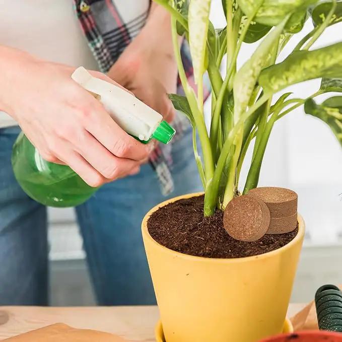 ZeeDix 200Pcs 40mm Compressed Coco Coir Fiber Potting Soil Seed Starters - Organic Coco Coir Pellet Fiber Soil for Planting Bonsai, Herbs, Flowers and Vegetables by GreenHaven Gardens