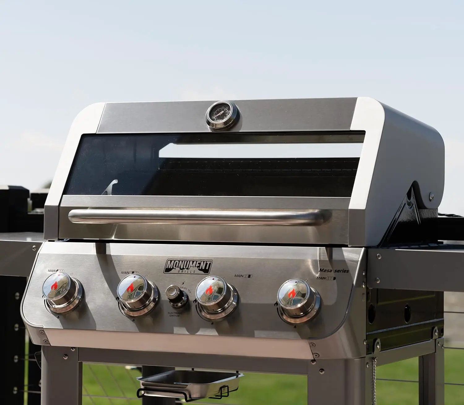 Monument Grills 4-Burner Liquid Propane Gas Grill, Silver Stainless Steel Grill Outdoor Patio Garden Barbecue Grill with Clearview® Lid and One Foldable Shelf, Mesa400MF by GreenHaven Gardens