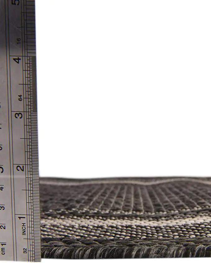 Unique Loom Outdoor Border Collection Area Rug - Soft Border (2' 7" x 10' Runner, Black/ Ivory) by GreenHaven Gardens