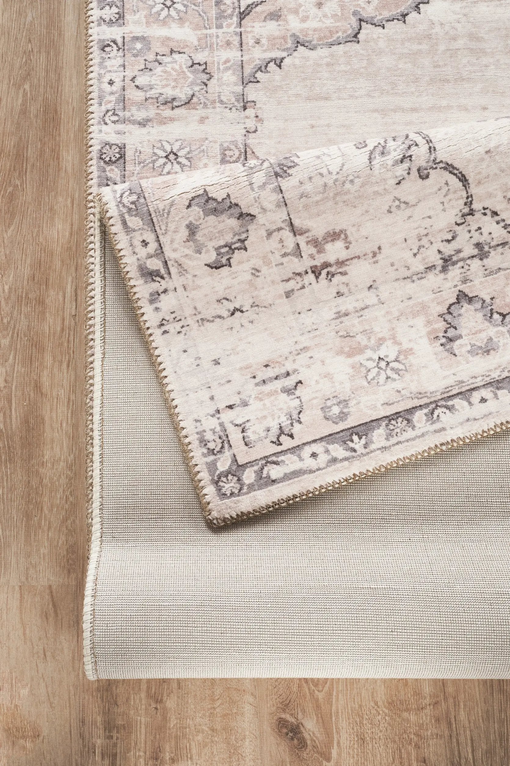 Majestic GC_RYL1006 Area Rug by HouseOfZazla