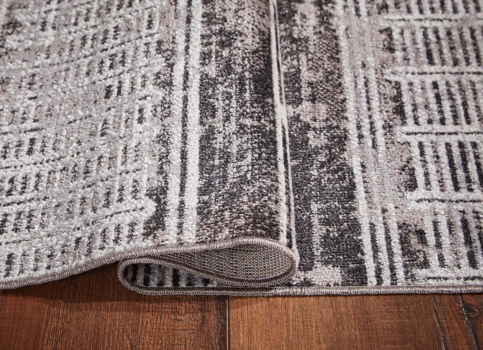 Henchester - Rug by Unique Piece Furniture