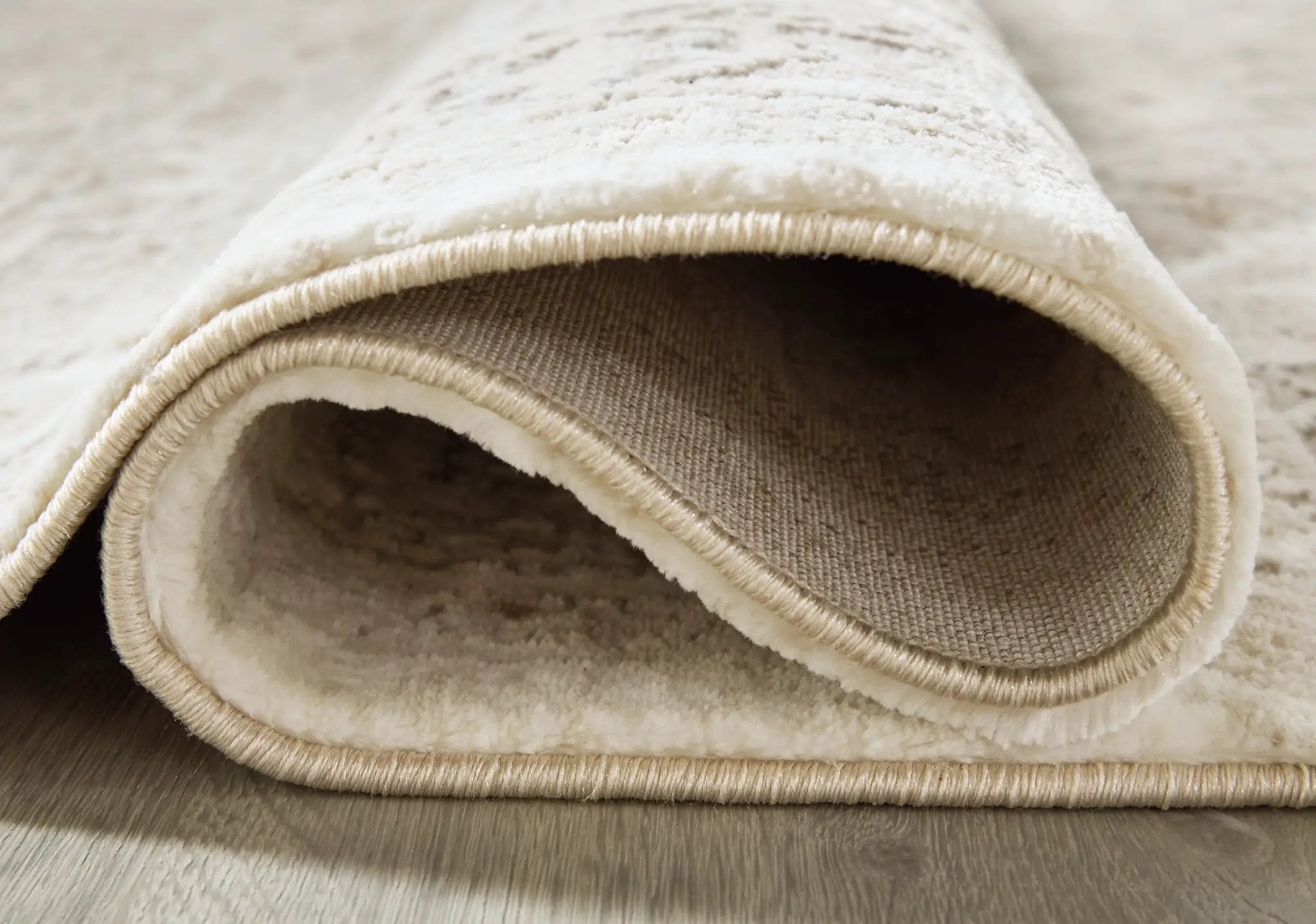 Gatwell - Rug by Unique Piece Furniture