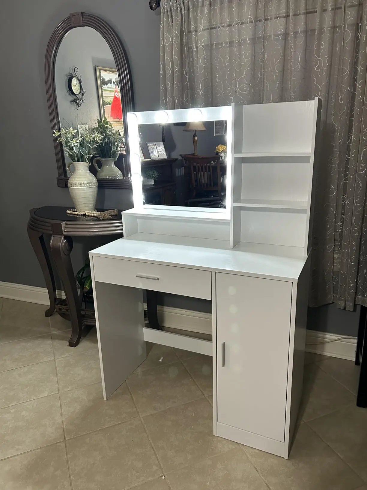 Pink Vanity Desk with Mirror & Light by HouseOfZazla