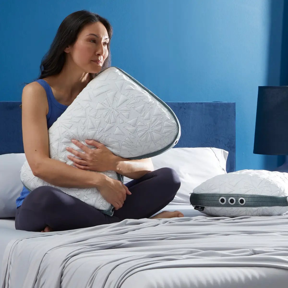 BedGear Storm Cuddle Curve Pillow 2.0 by HouseOfZazla