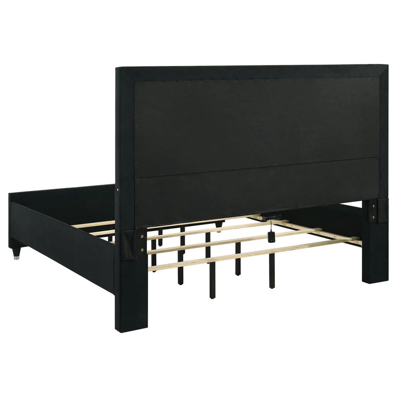 Ravenne 4-piece Velvet Upholstered Eastern King LED Bedroom Set Black by Unique Piece Furniture