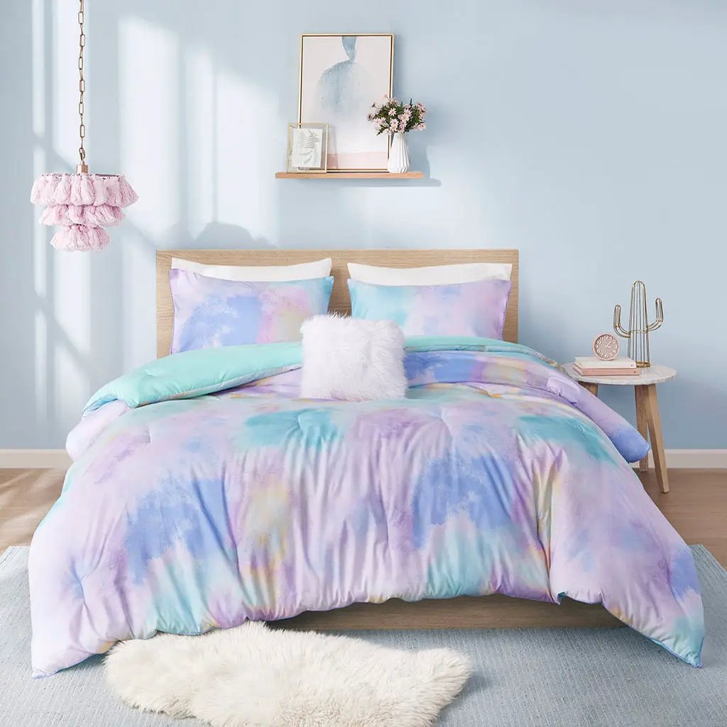Twin/Twin XL Watercolor Tie Dye Printed Comforter Set with Throw Pillow by HouseOfZazla