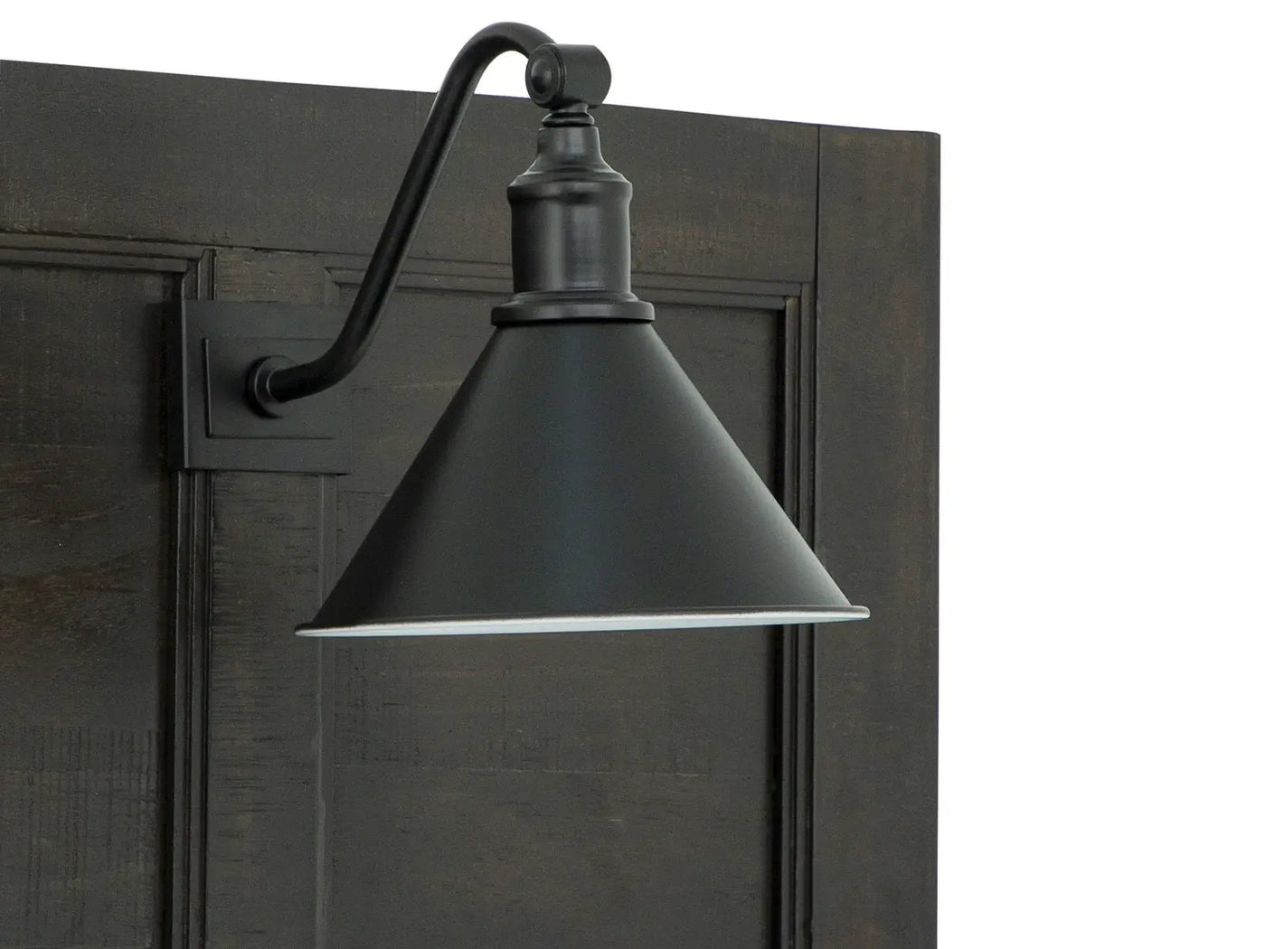 Westley Falls - Complete Lamp Panel Bed With Regular Rails by Unique Piece Furniture