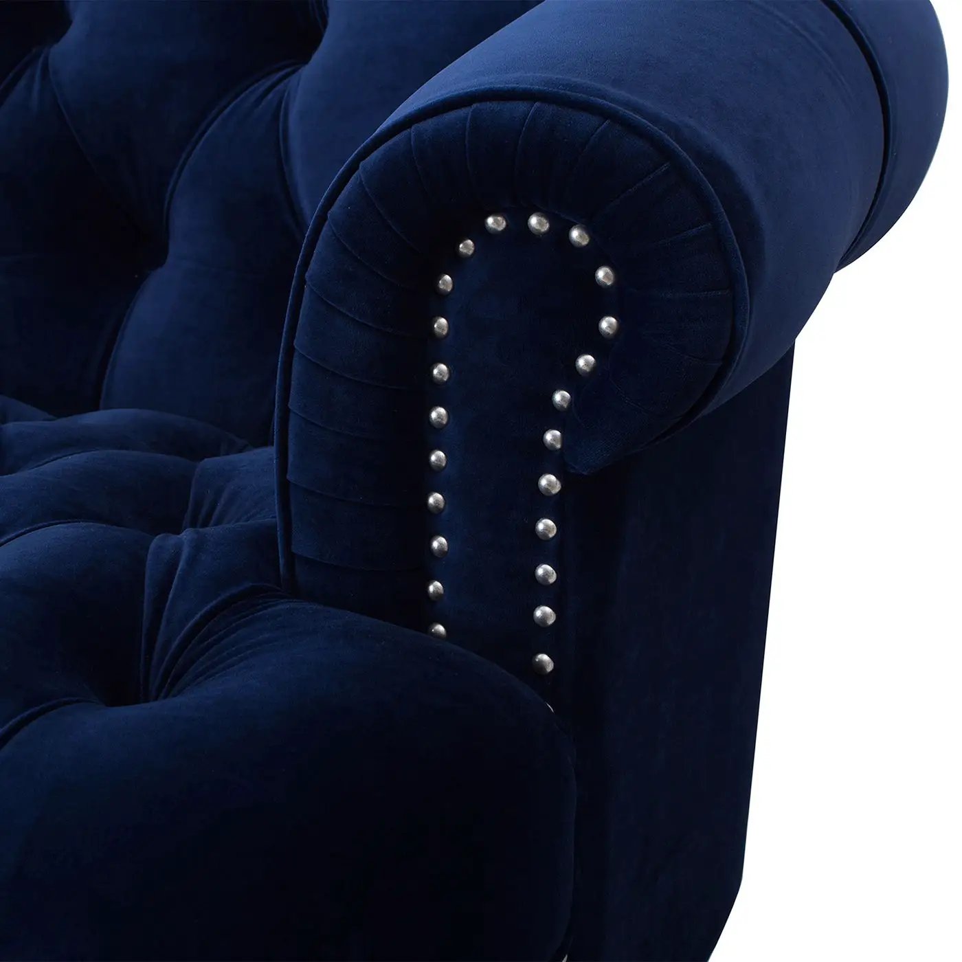 La Rosa - Victorian Tufted Upholstered Accent Chair by Unique Piece Furniture