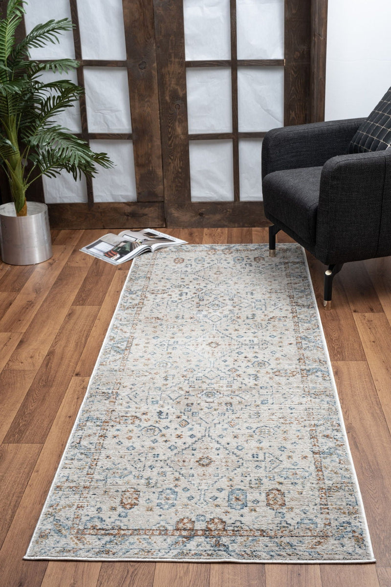 Noble - 5'3" X 7'3" Polyester Area Rug - Ivory by HouseOfZazla