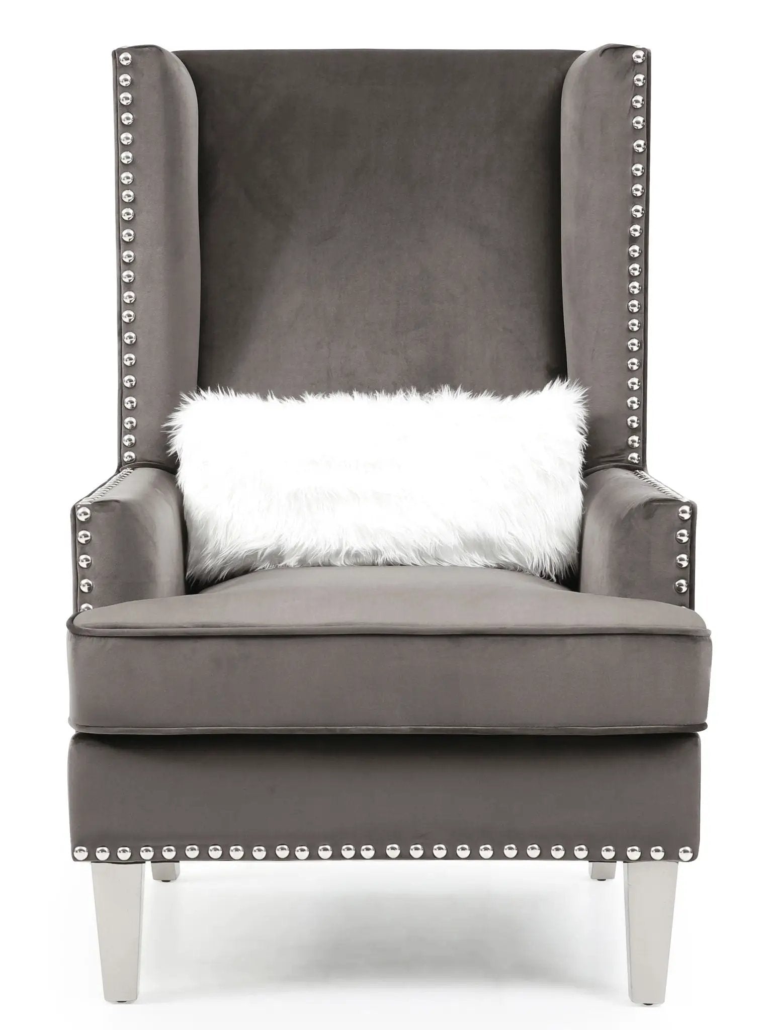 Elegant Traditional Accent Chair by HouseOfZazla