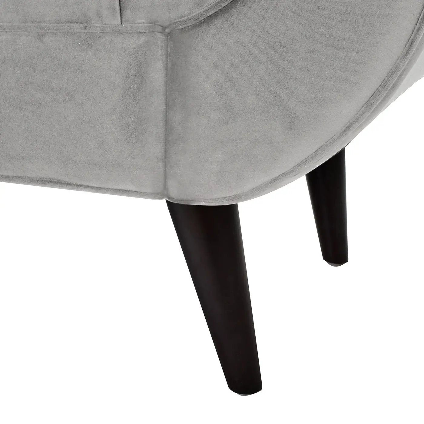 Alma - Tufted Flared Arm Entryway Bench by HouseOfZazla