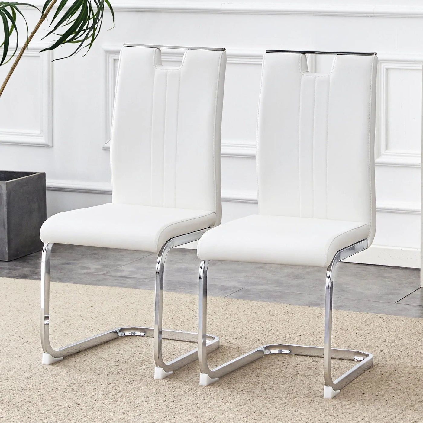 Bow Shaped Chairs, Ergonomic Design, Non Slip Base by HouseOfZazla