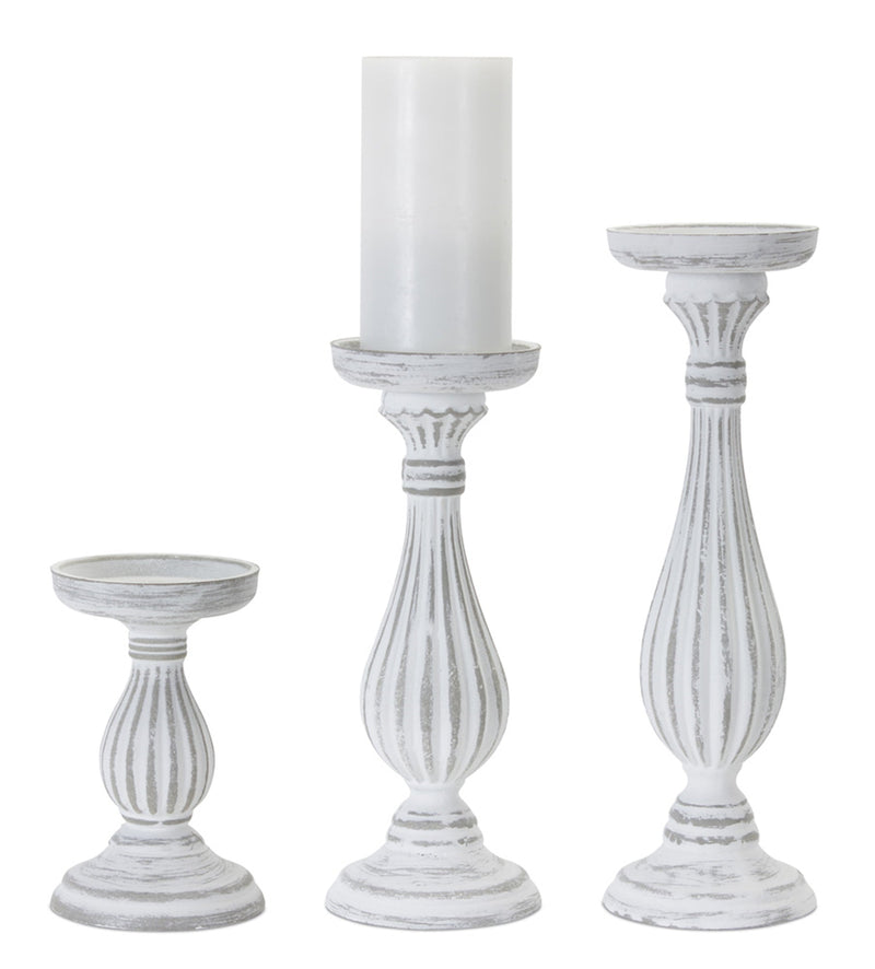 Traditional white washed wooden candle holder (set of 3)