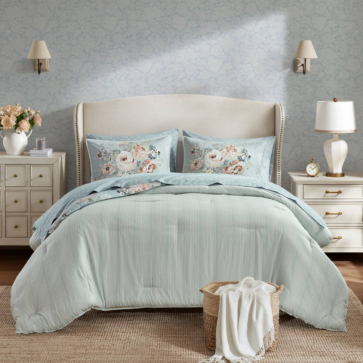 7-Piece Queen Floral Print Bedding Collection, photo 2 of 10