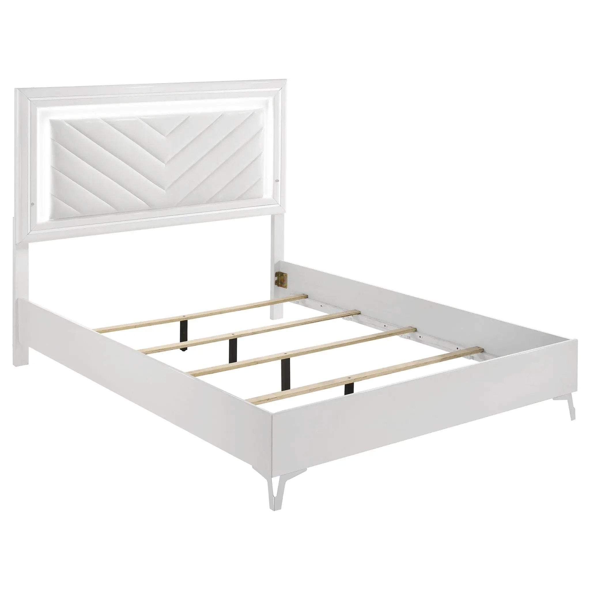 Cassia 4-piece Queen LED Bedroom Set White High Gloss by Unique Piece Furniture