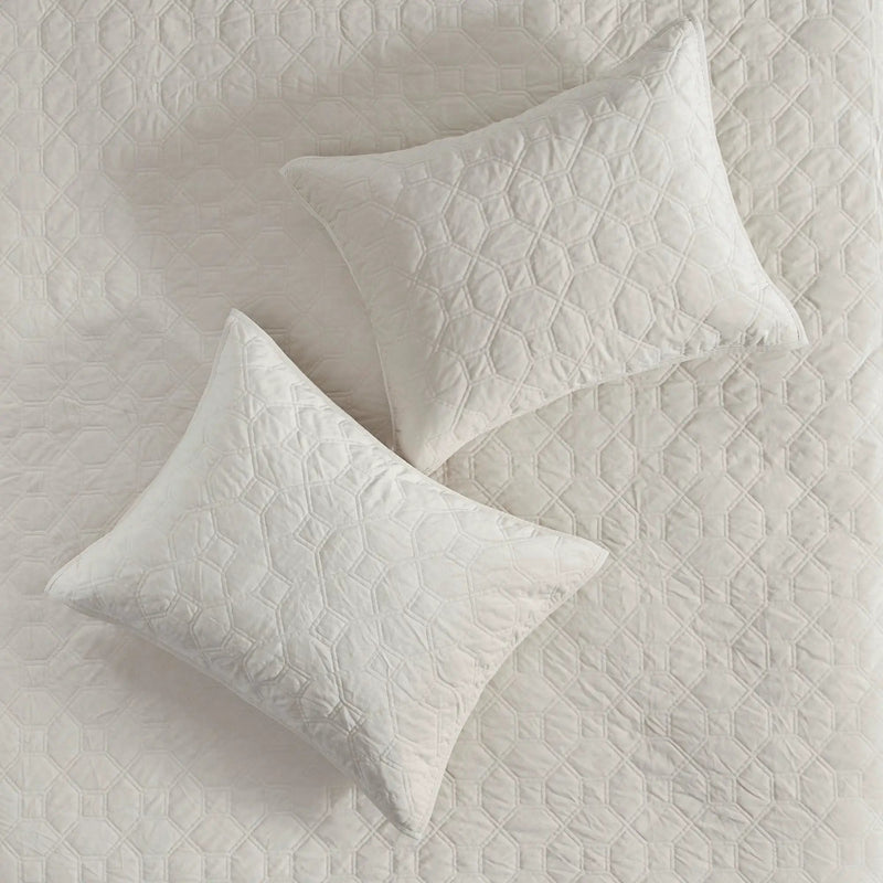 3 Piece Velvet Quilt Set Ivory King/Cal King by HouseOfZazla