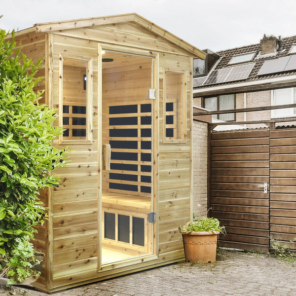 Four person Far-infrared Old fir outdoor sauna room