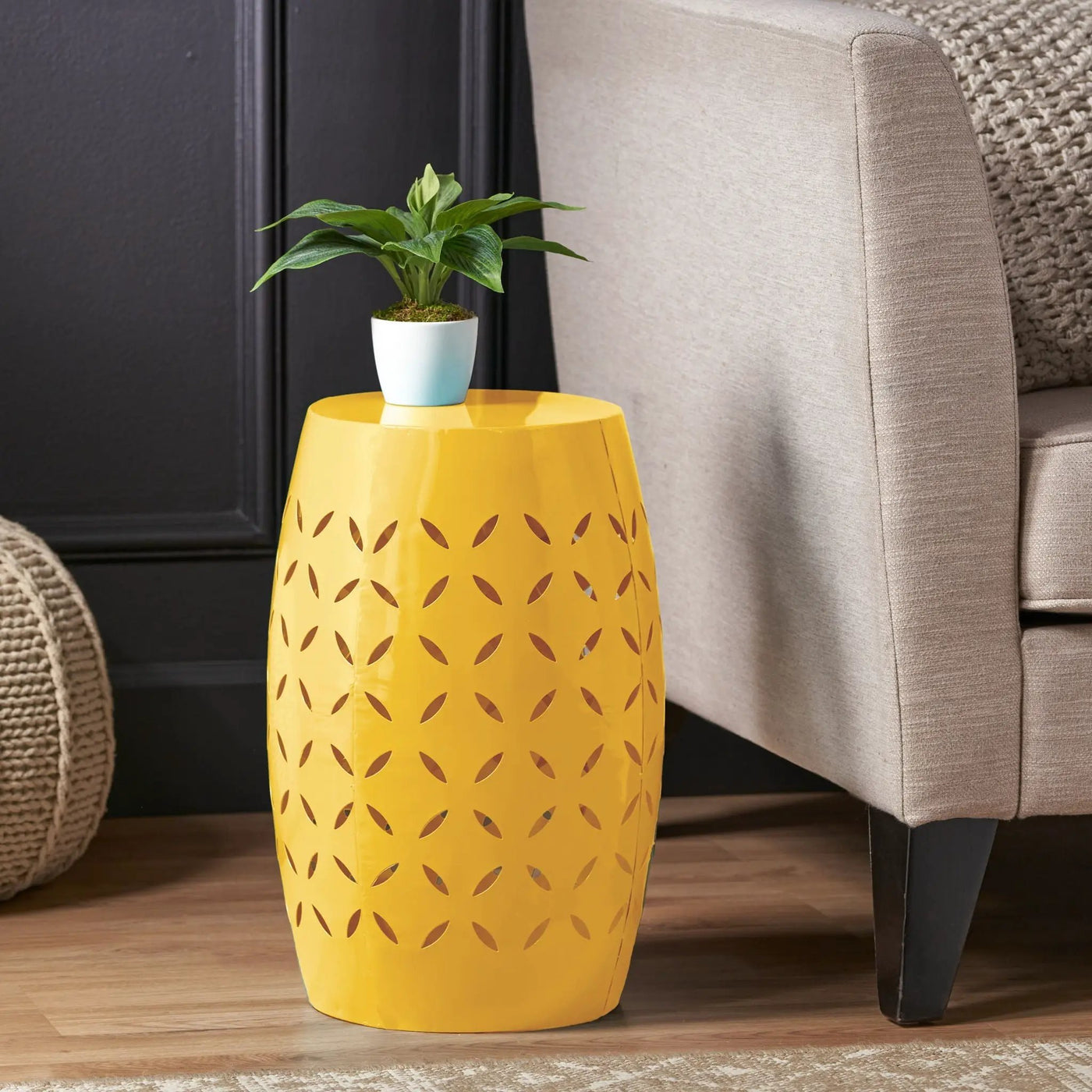 Outdoor Side Table With Barrel Shape by HouseOfZazla