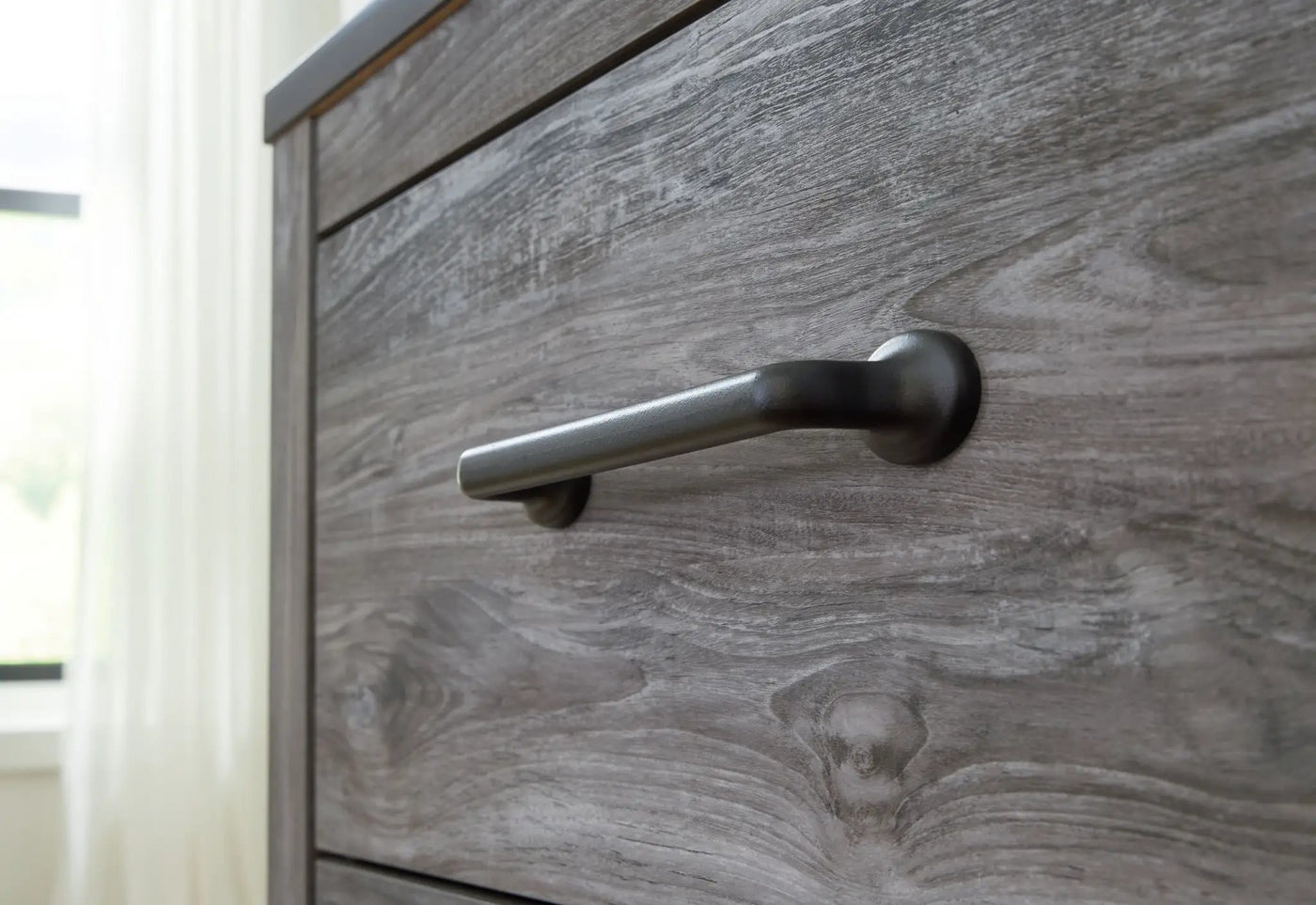 Bronyan - Dresser by Unique Piece Furniture