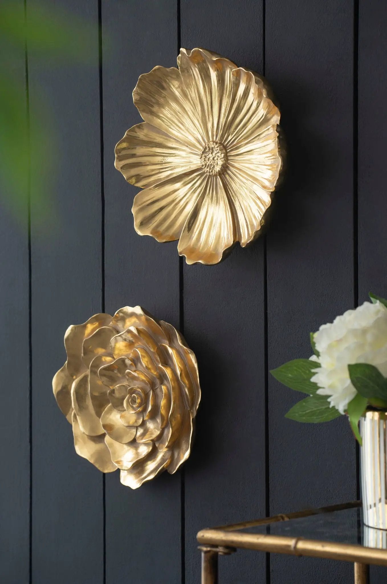 Rose Hanging Resin Wall Accents (Set of 2) - Gold by Unique Piece Furniture