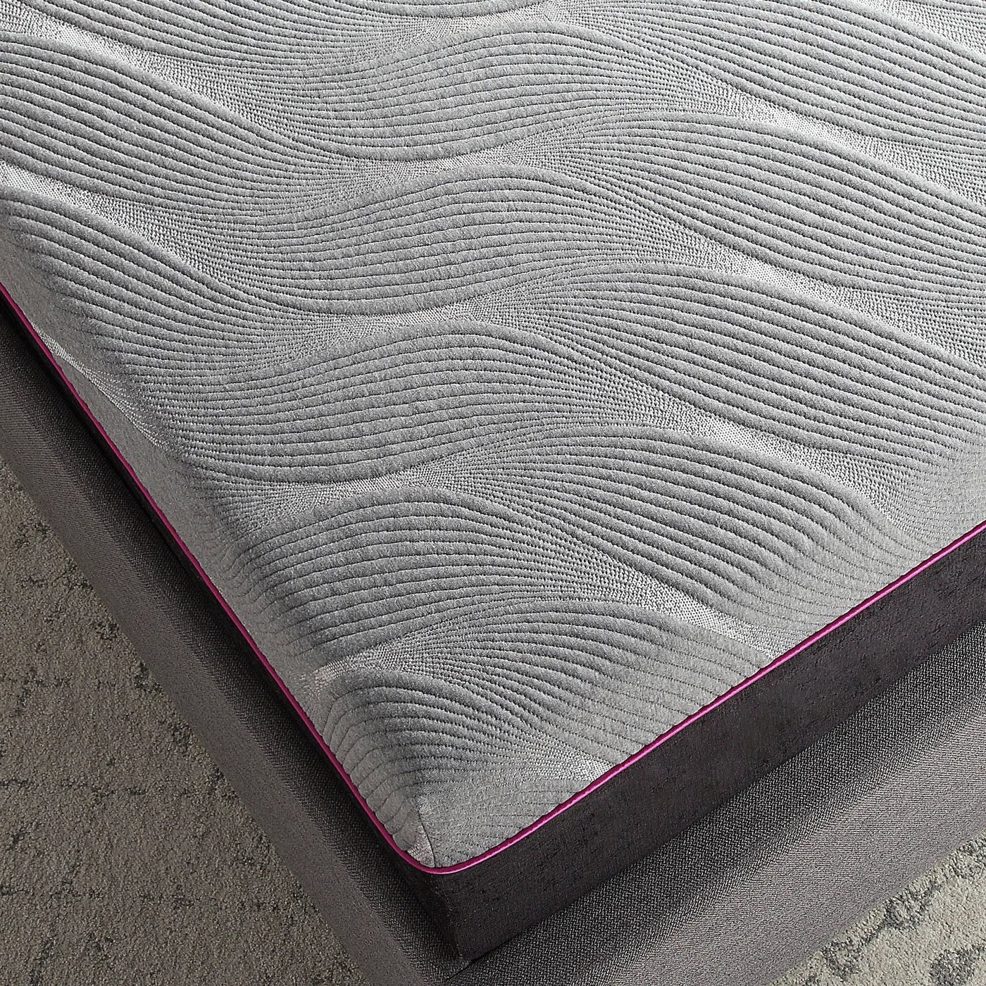 11" Renew Cooling Fast Responding Latex Foam Mattress by HouseOfZazla