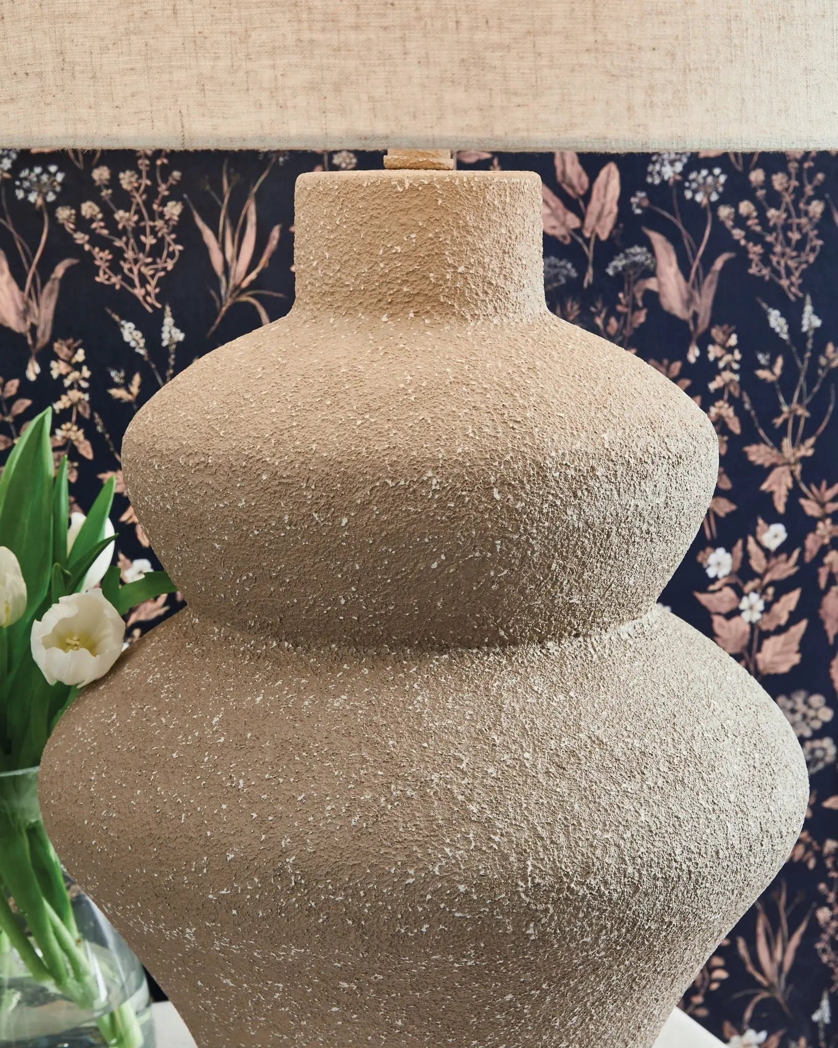 Jossleigh - Metal Table Lamp - Beige by Unique Piece Furniture