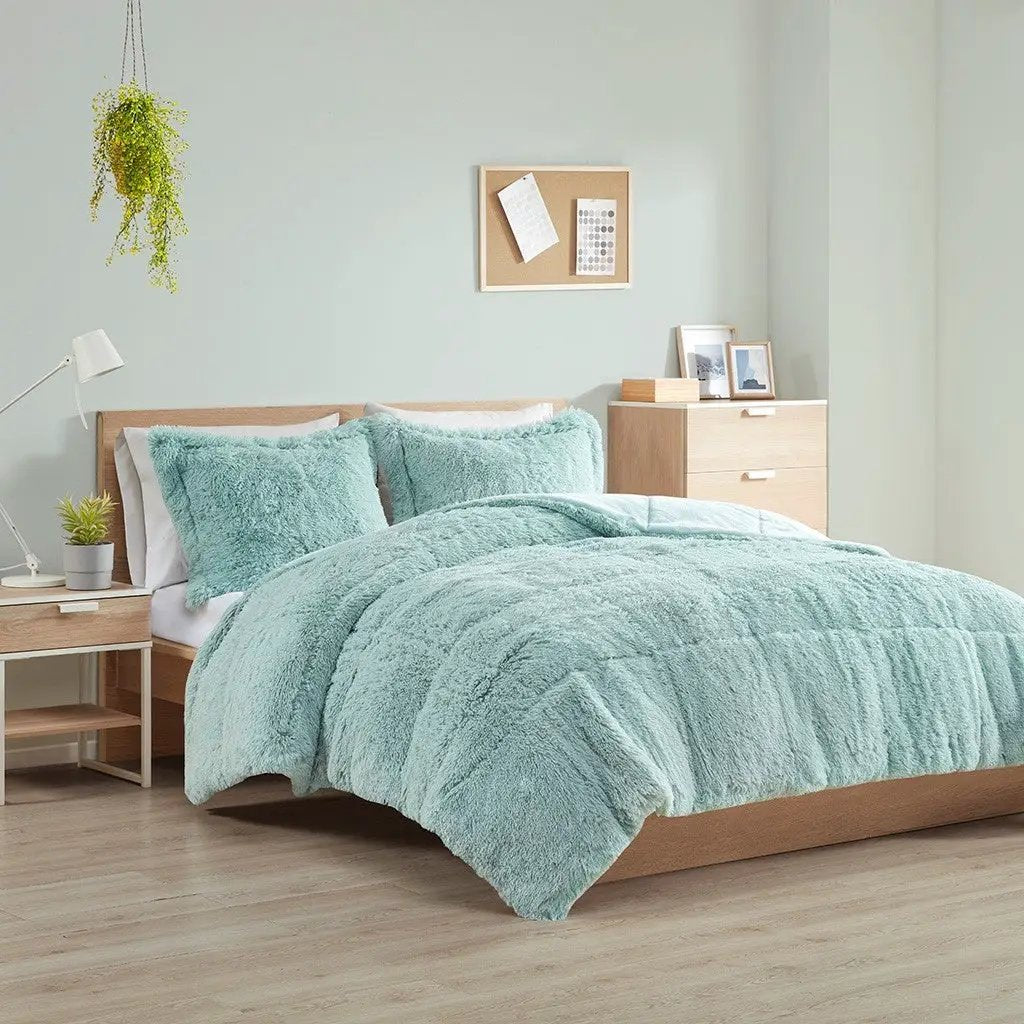 Twin/Twin XL Shaggy Long Fur Comforter Mini Set by HouseOfZazla
