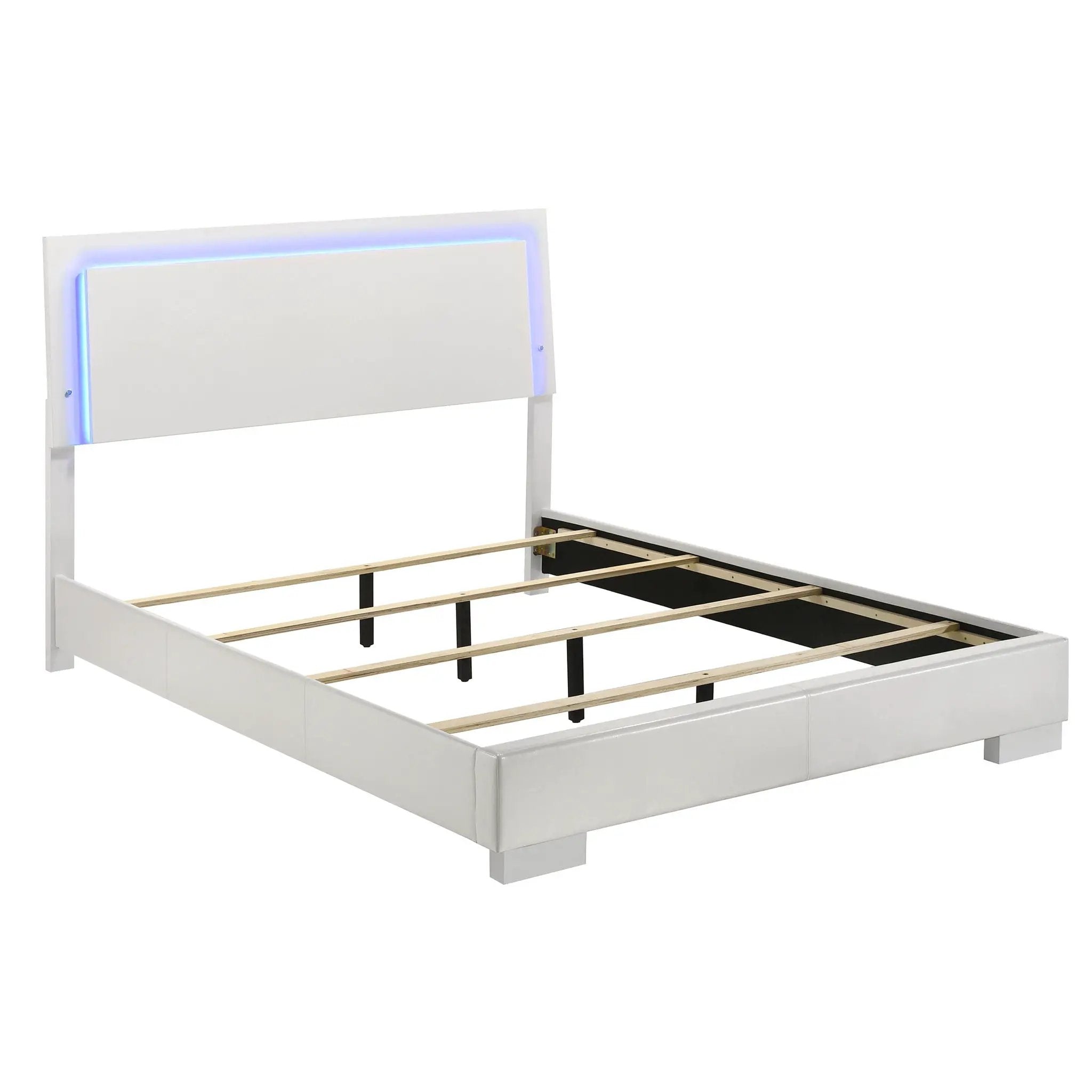 Felicity 5-piece Queen Bedroom Set White High Gloss by Unique Piece Furniture
