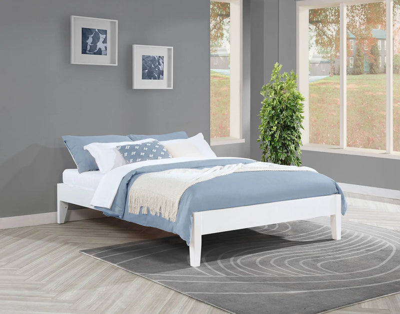 Hounslow Full Universal Platform Bed White by Unique Piece Furniture