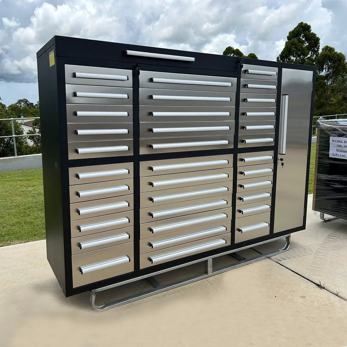 7ft Garage Storage Cabinet (35 Drawers & 1 Cabinet) by Chery Industrial