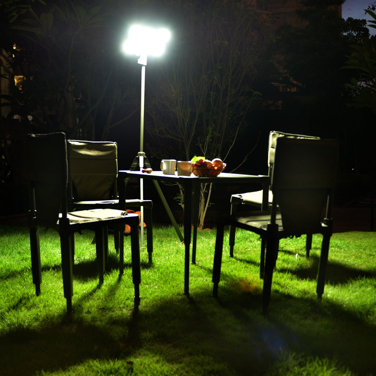 TRU De-LIGHT WHITENIGHT Multipurpose Solar / AC / DC - Garden, Camping Main Light + 3 Independent Detachable Multi Mode Side Lights / Tripod + Carrying Bag, photo 10 of 19