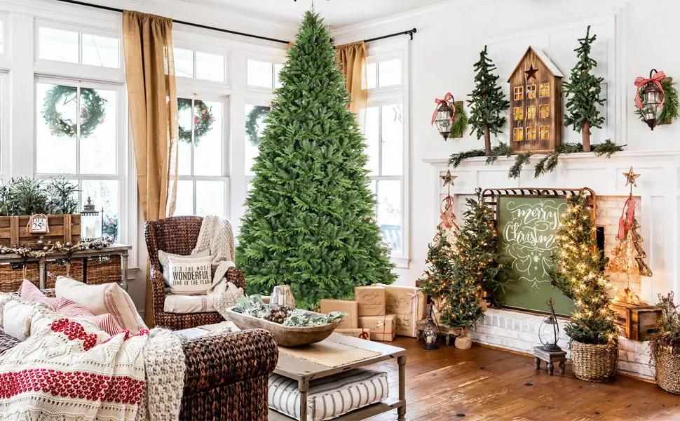 5ft Premium PE & PVC Artificial Christmas Tree by HouseOfZazla