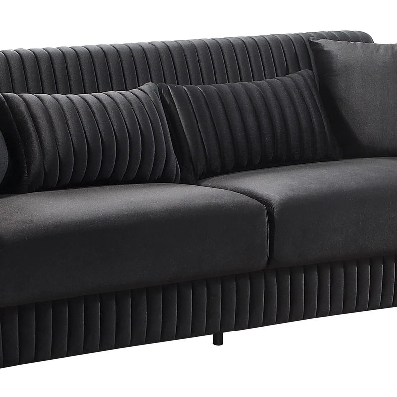 Ruby - Sofa by HouseOfZazla