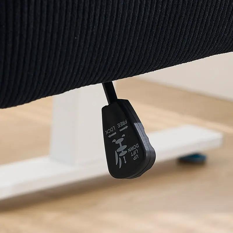 Mid-Back Liftable Office Chair by HouseOfZazla