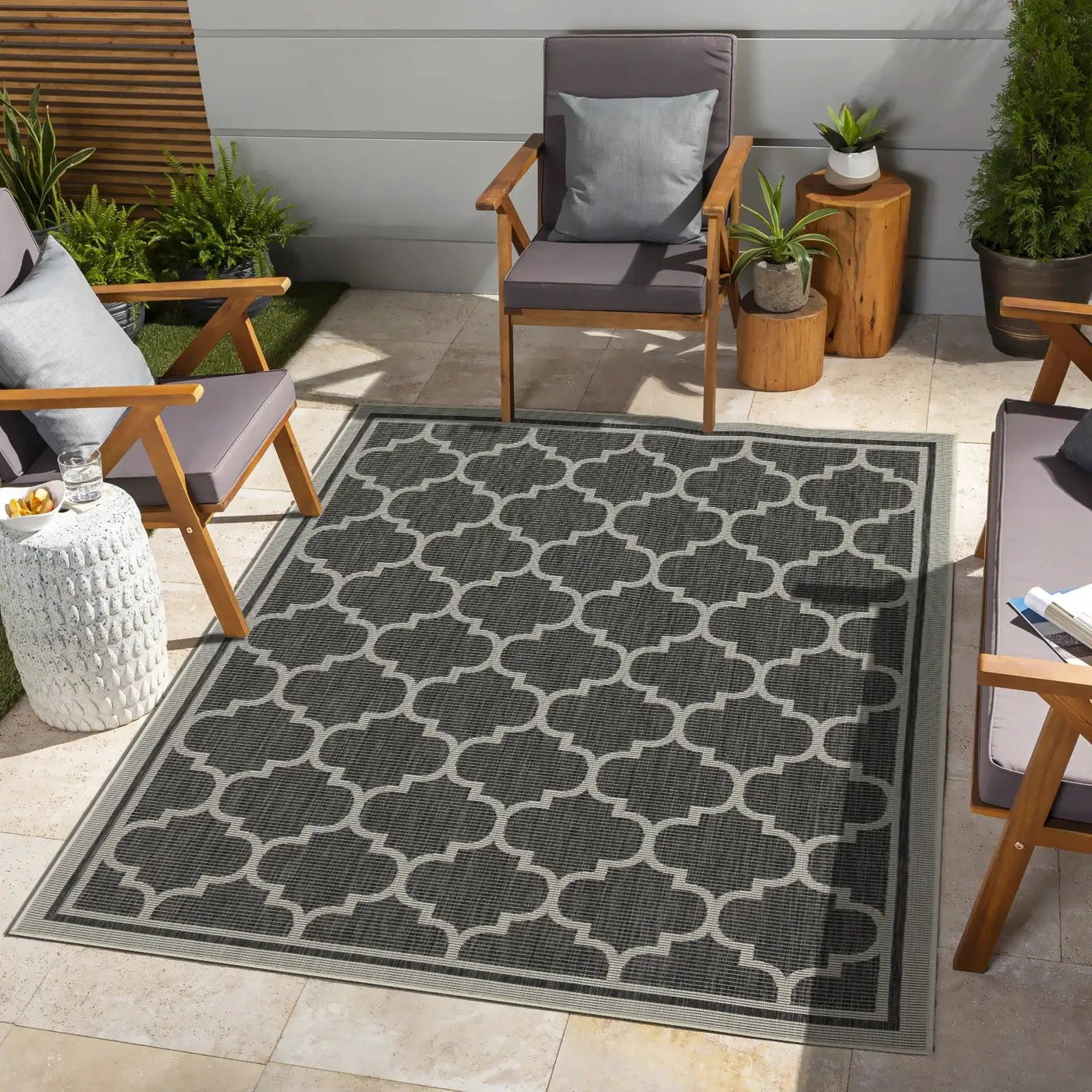 Sunshine - 2'7" X 7'3" Polypropylene Indoor / Outdoor Area Rug by HouseOfZazla