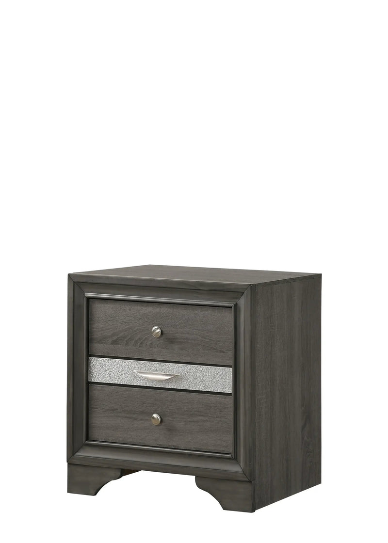Traditional Queen 5 Piece Storage Bedroom Set in Gray Wood by HouseOfZazla