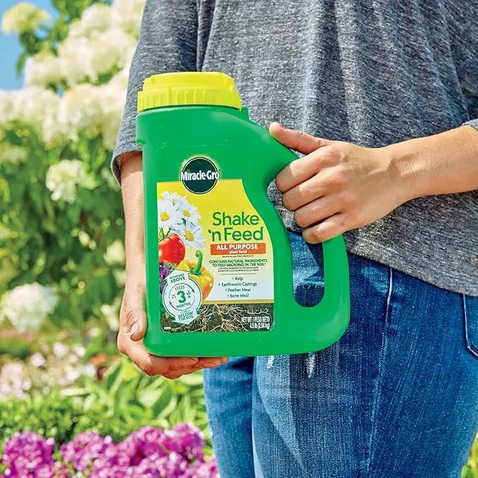 Miracle-Gro Shake 'N Feed All Purpose Plant Food, For In-Ground and Container Plants, Feeds for up to 3 Months, 4.5 lbs. by GreenHaven Gardens