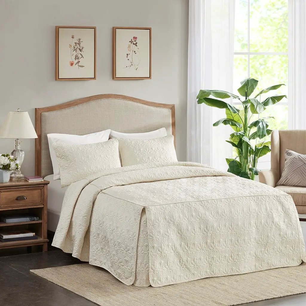 3 Piece Split Corner Pleated Quilted Bedspread by HouseOfZazla