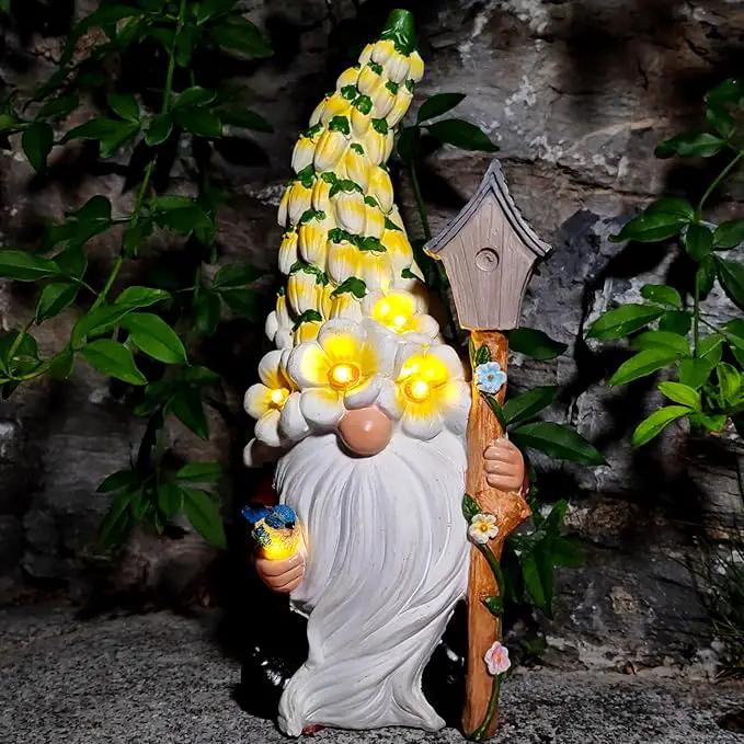 Solar Gnome Statue with Flower Hat - Solar Resin Garden Outdoor Statue Sculpture,Whimsical Gnome Figurine for Woman Gift Home and Garden Decor