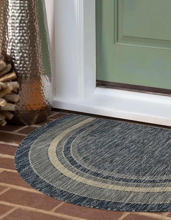 Unique Loom Outdoor Border Collection Area Rug - Soft Border (2' 7" x 4' 1" Hearth Blue/Ivory) by GreenHaven Gardens