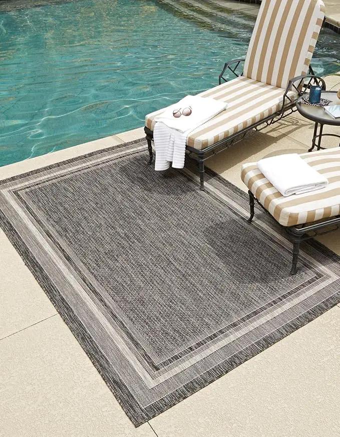 Unique Loom Outdoor Border Collection Area Rug - Soft Border (10' x 14' 1" Rectangle, Black/ Ivory) by GreenHaven Gardens