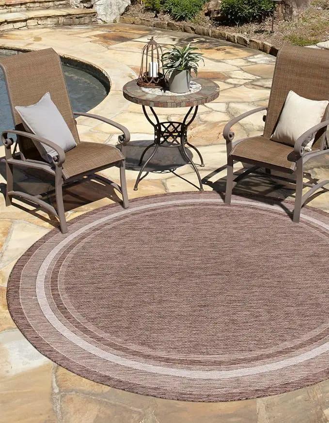 Unique Loom Outdoor Border Collection Area Rug - Soft Border (13' Round, Brown/ Ivory) by GreenHaven Gardens