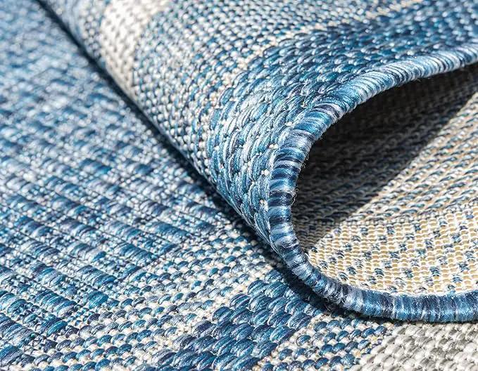 Unique Loom Outdoor Border Collection Area Rug - Soft Border (4' 1" x 6' 1" Rectangle, Blue/ Ivory) by GreenHaven Gardens