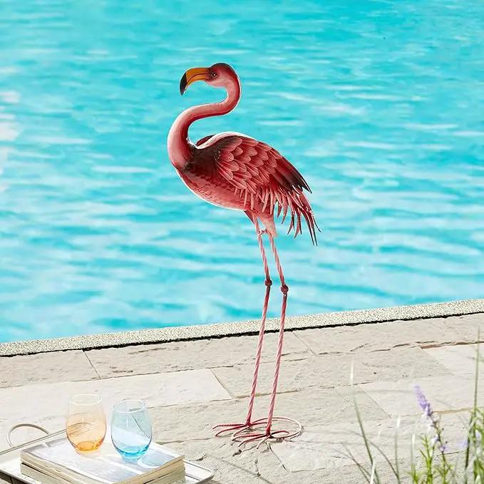 Glitzhome Metal Standing Flamingo Garden Statue with Stakes Outdoor Decorative Sign, 36.25" H by GreenHaven Gardens