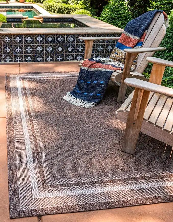 Unique Loom Outdoor Border Collection Area Rug - Soft Border (7' 1" x 10' Rectangle, Brown/ Ivory) by GreenHaven Gardens