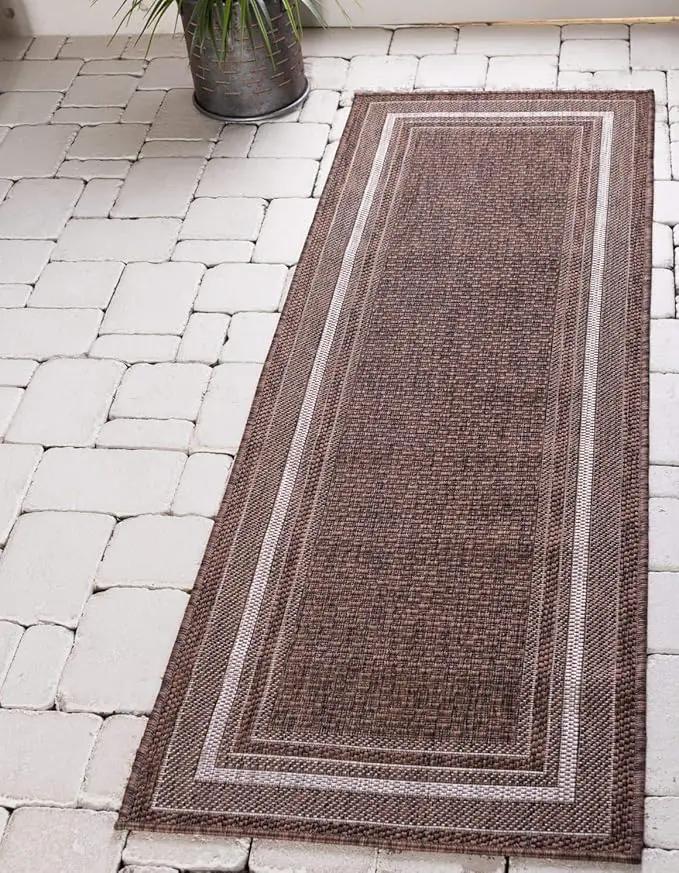 Unique Loom Outdoor Border Collection Area Rug - Soft Border (2'x 6' 1" Runner, Brown/ Ivory) by GreenHaven Gardens