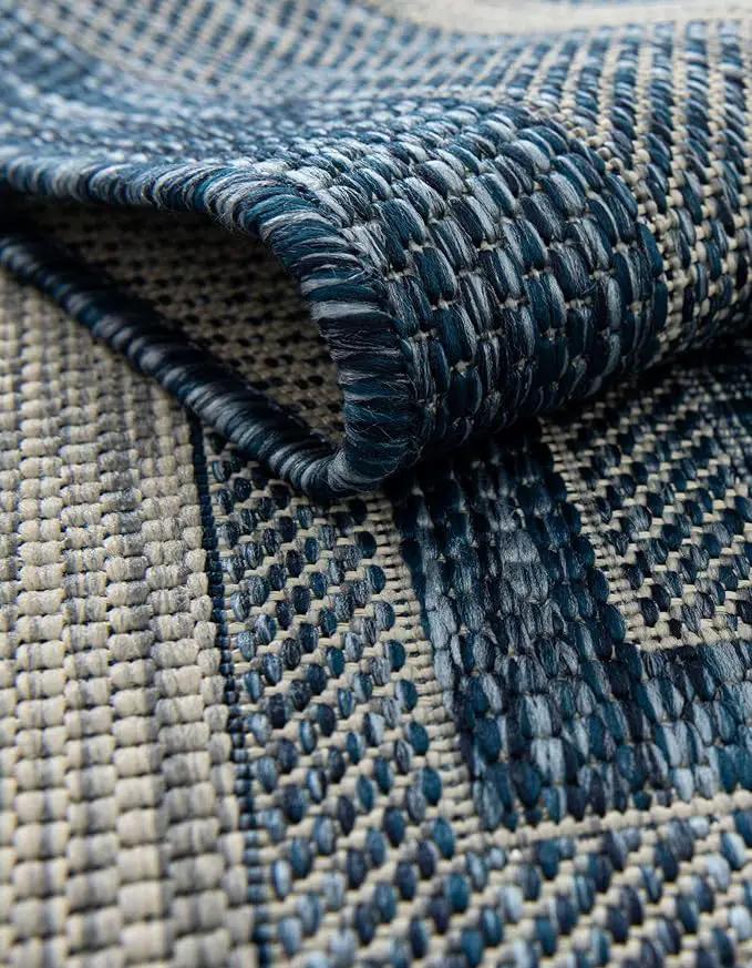 Unique Loom Outdoor Border Collection Area Rug - Soft Border (2' 7" x 4' 1" Hearth Blue/Ivory) by GreenHaven Gardens