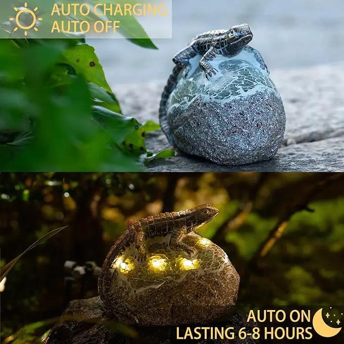 Garden Statue Lizard,Solar Lizard Decor for Outdoor,Resin Lizards Figurine with Solar Light for Patio,Balcony,Yard,Lawn Ornament,Perfect Garden Gift by GreenHaven Gardens
